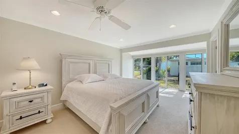 206 Hourglass Way Sarasota FL 34242