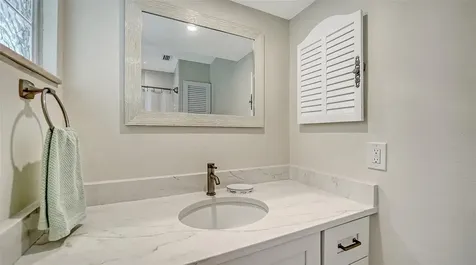 206 Hourglass Way Sarasota FL 34242
