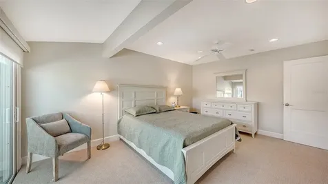 206 Hourglass Way Sarasota FL 34242