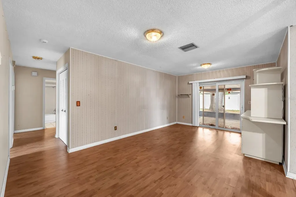 6606 Twelve Oaks Boulevard Tampa FL 33634