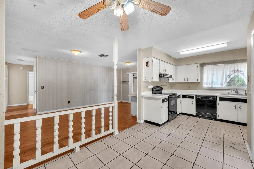 6606 Twelve Oaks Boulevard Tampa FL 33634