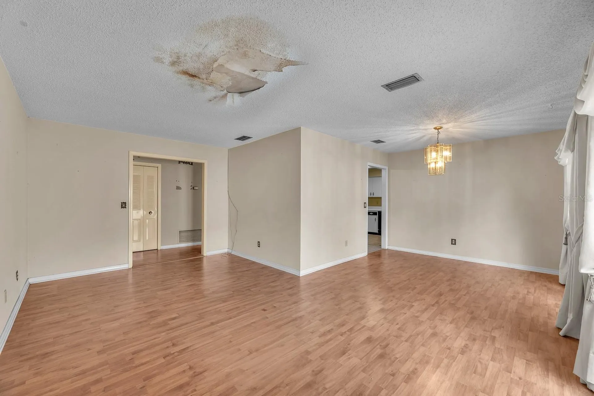 6606 Twelve Oaks Boulevard Tampa FL 33634