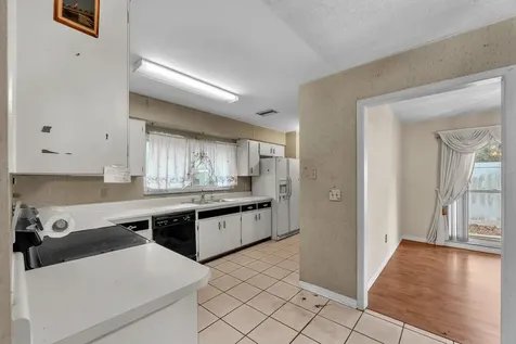 6606 Twelve Oaks Boulevard Tampa FL 33634
