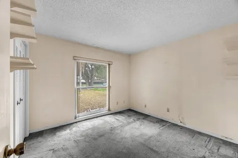 6606 Twelve Oaks Boulevard Tampa FL 33634