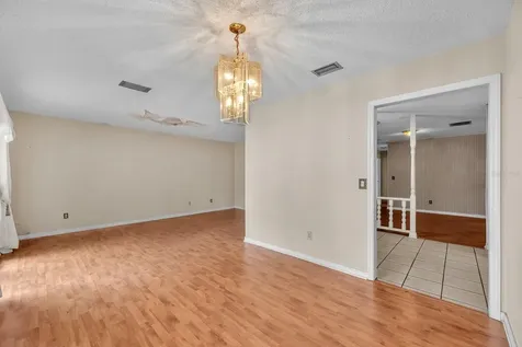 6606 Twelve Oaks Boulevard Tampa FL 33634