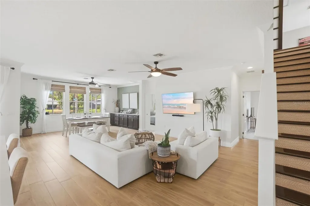 192 Verde Way Debary FL 32713