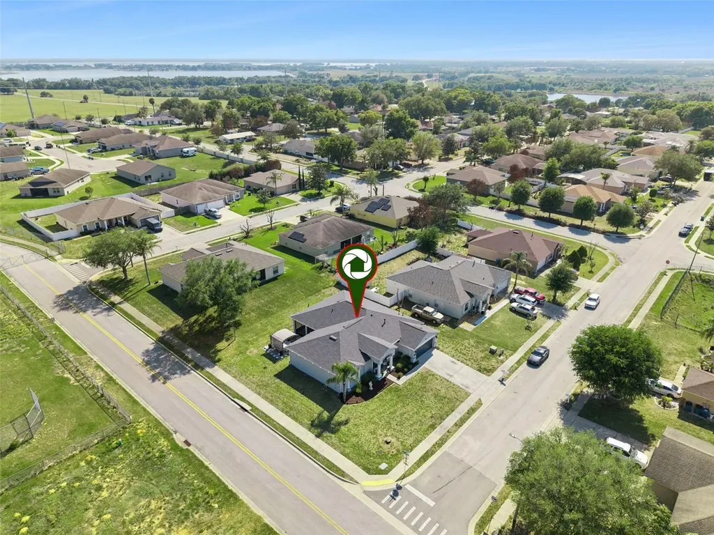 515 June Avenue Haines City FL 33844
