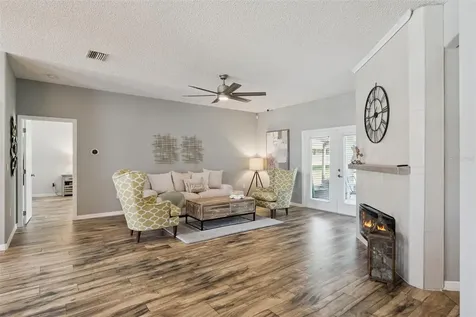 515 June Avenue Haines City FL 33844