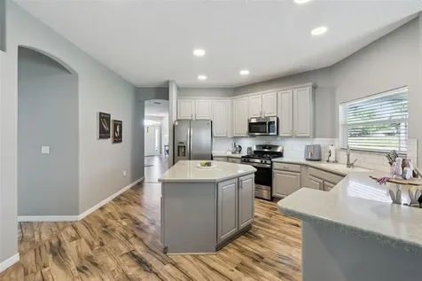 515 June Avenue Haines City FL 33844