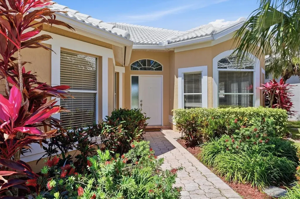 6820 Avenida Marbella Sarasota FL 34238