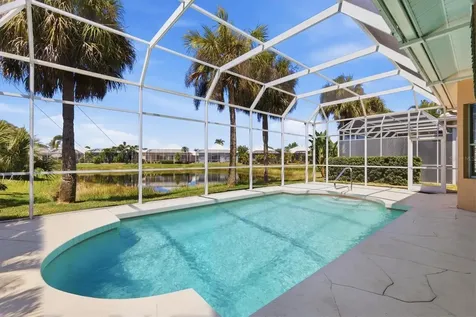 6820 Avenida Marbella Sarasota FL 34238
