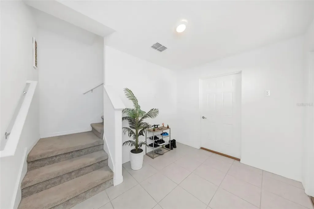 4732 Tuscan Loon Drive Tampa FL 33619