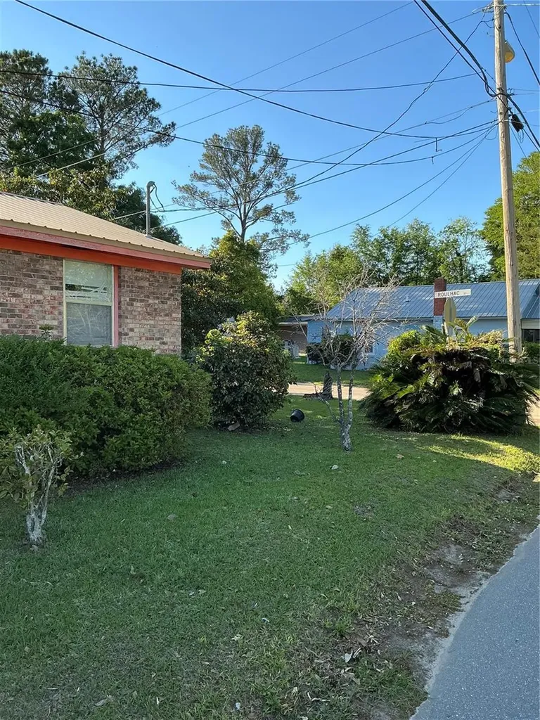2893 Eva Mae Street Marianna FL 32448