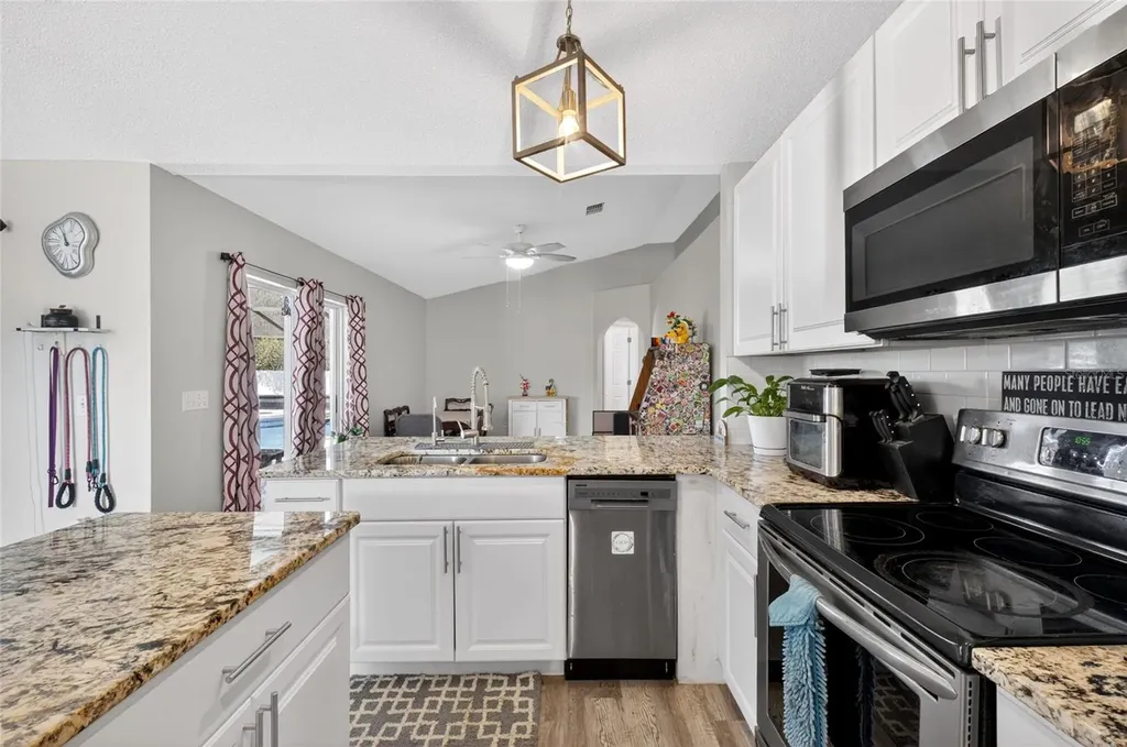 718 Toulon Drive Kissimmee FL 34759