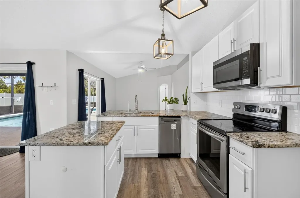 718 Toulon Drive Kissimmee FL 34759