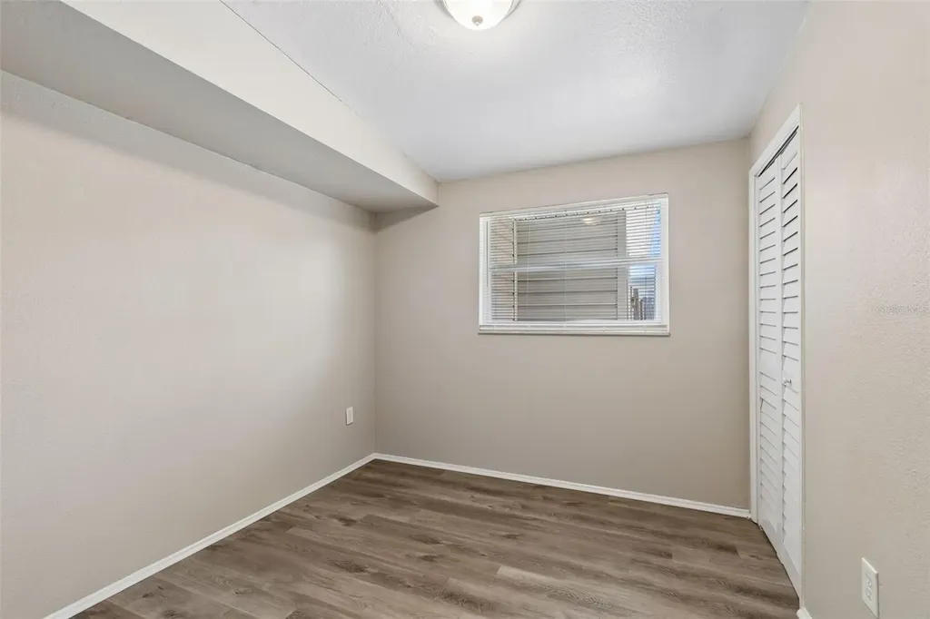 9228 82nd Way Seminole FL 33777