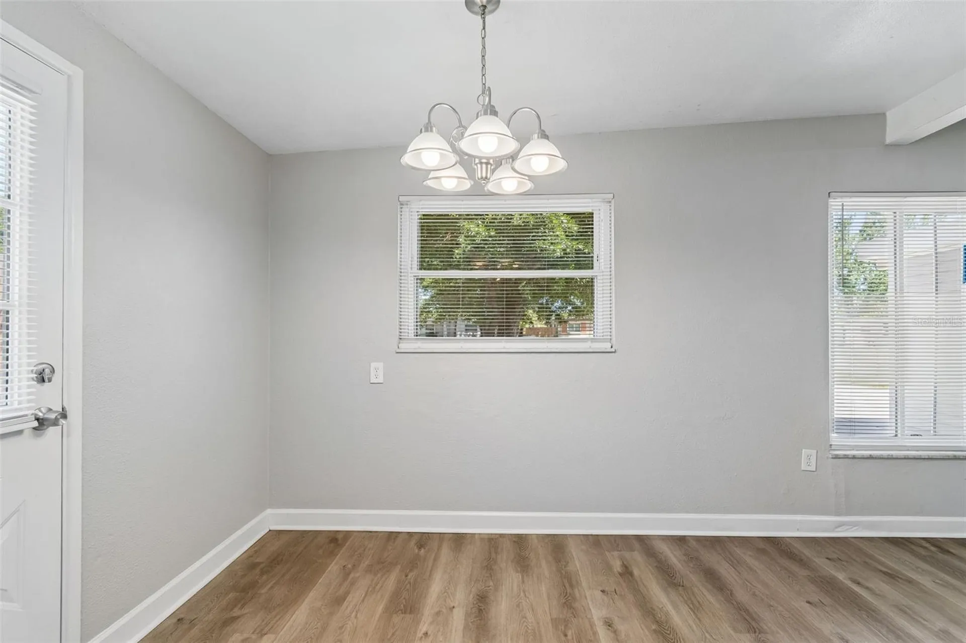 9228 82nd Way Seminole FL 33777