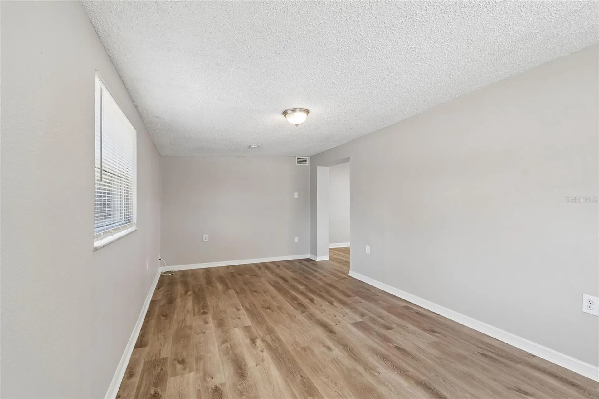 9228 82nd Way Seminole FL 33777