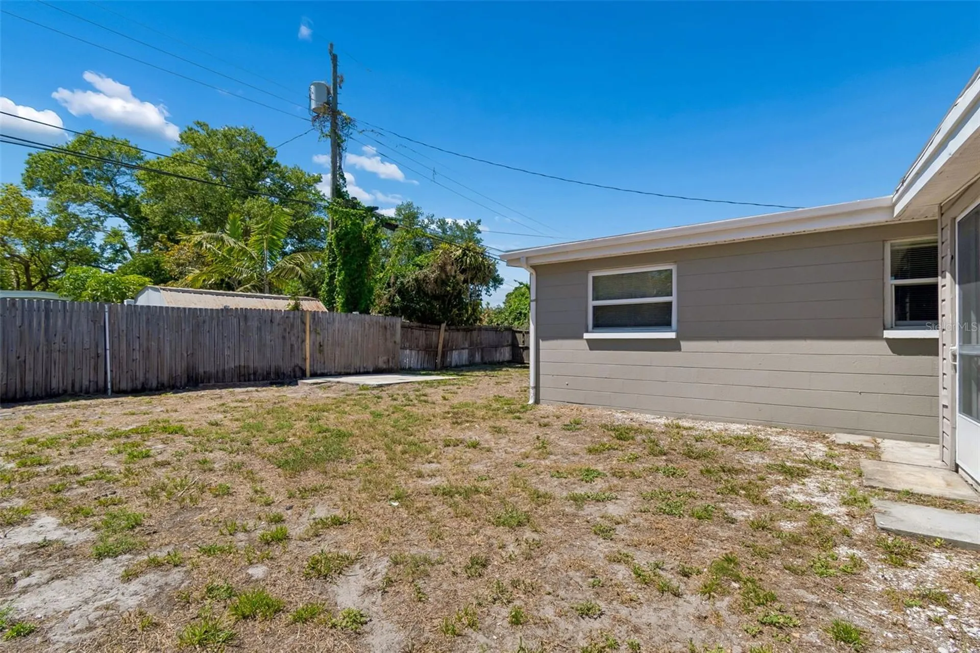 9228 82nd Way Seminole FL 33777