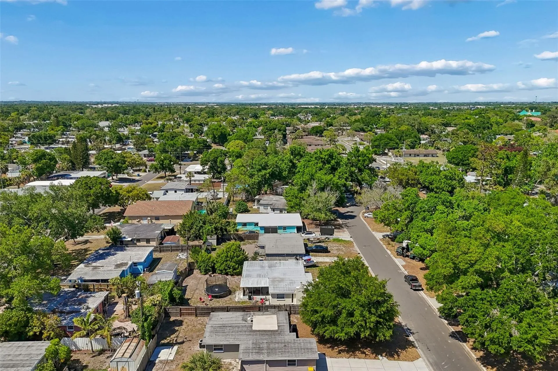 9228 82nd Way Seminole FL 33777