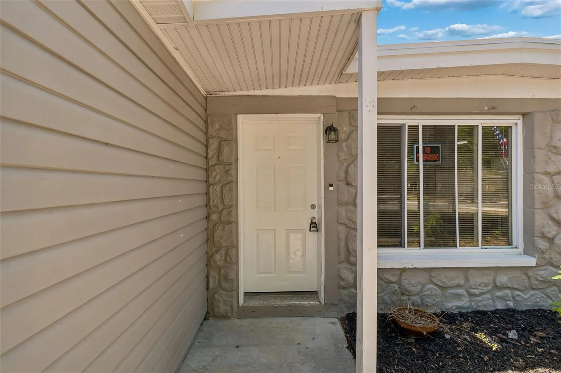 9228 82nd Way Seminole FL 33777