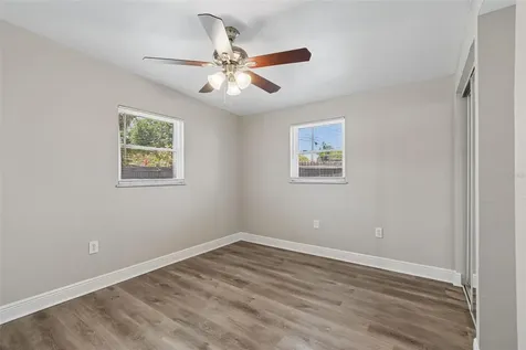 9228 82nd Way Seminole FL 33777