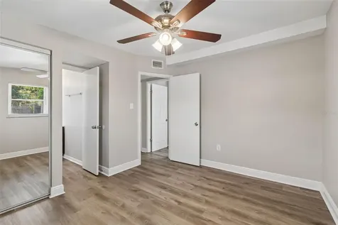 9228 82nd Way Seminole FL 33777