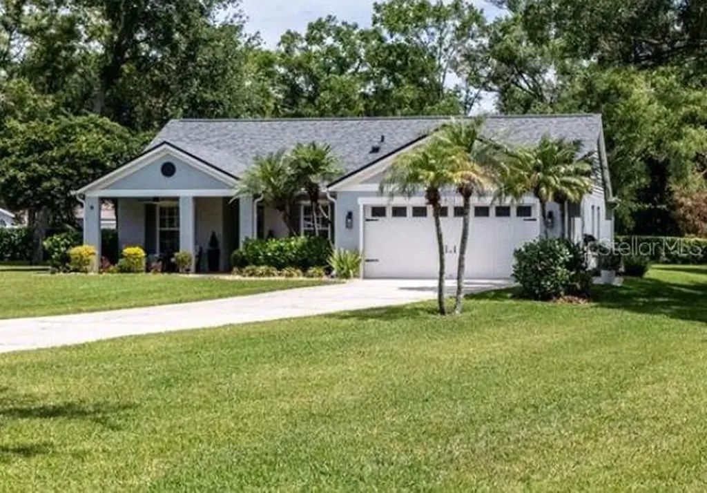 5801 Black Walnut Court Tampa FL 33625