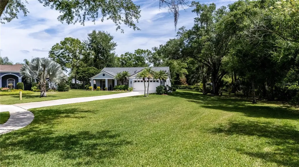 5801 Black Walnut Court Tampa FL 33625