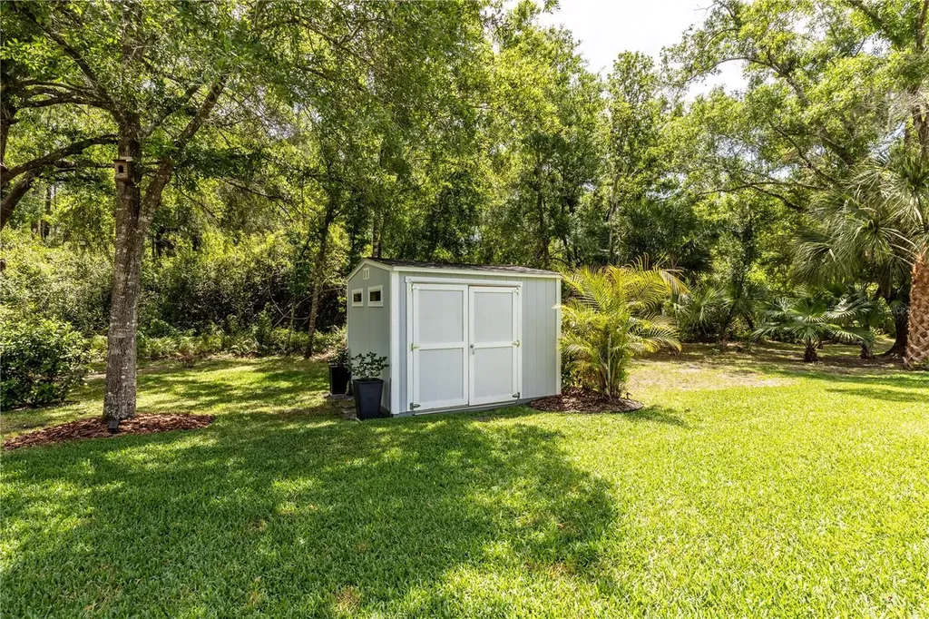 5801 Black Walnut Court Tampa FL 33625