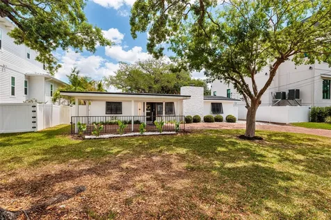 2216 S Occident Street Tampa FL 33629