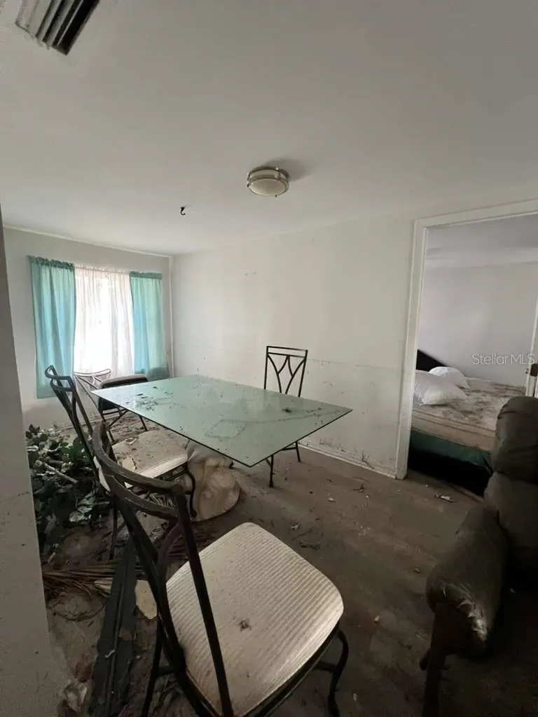 749 Siesta Drive Sarasota FL 34242