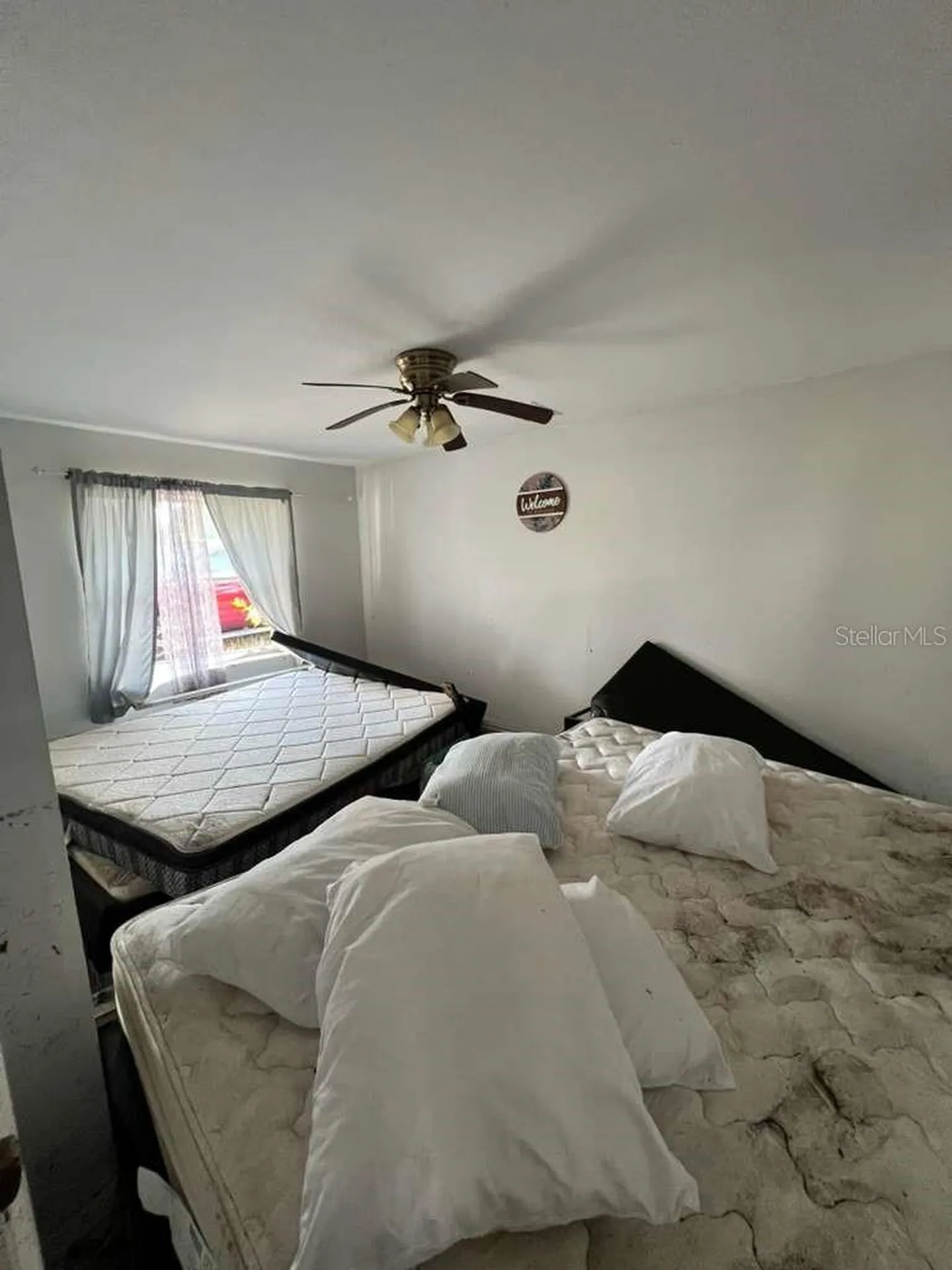 749 Siesta Drive Sarasota FL 34242