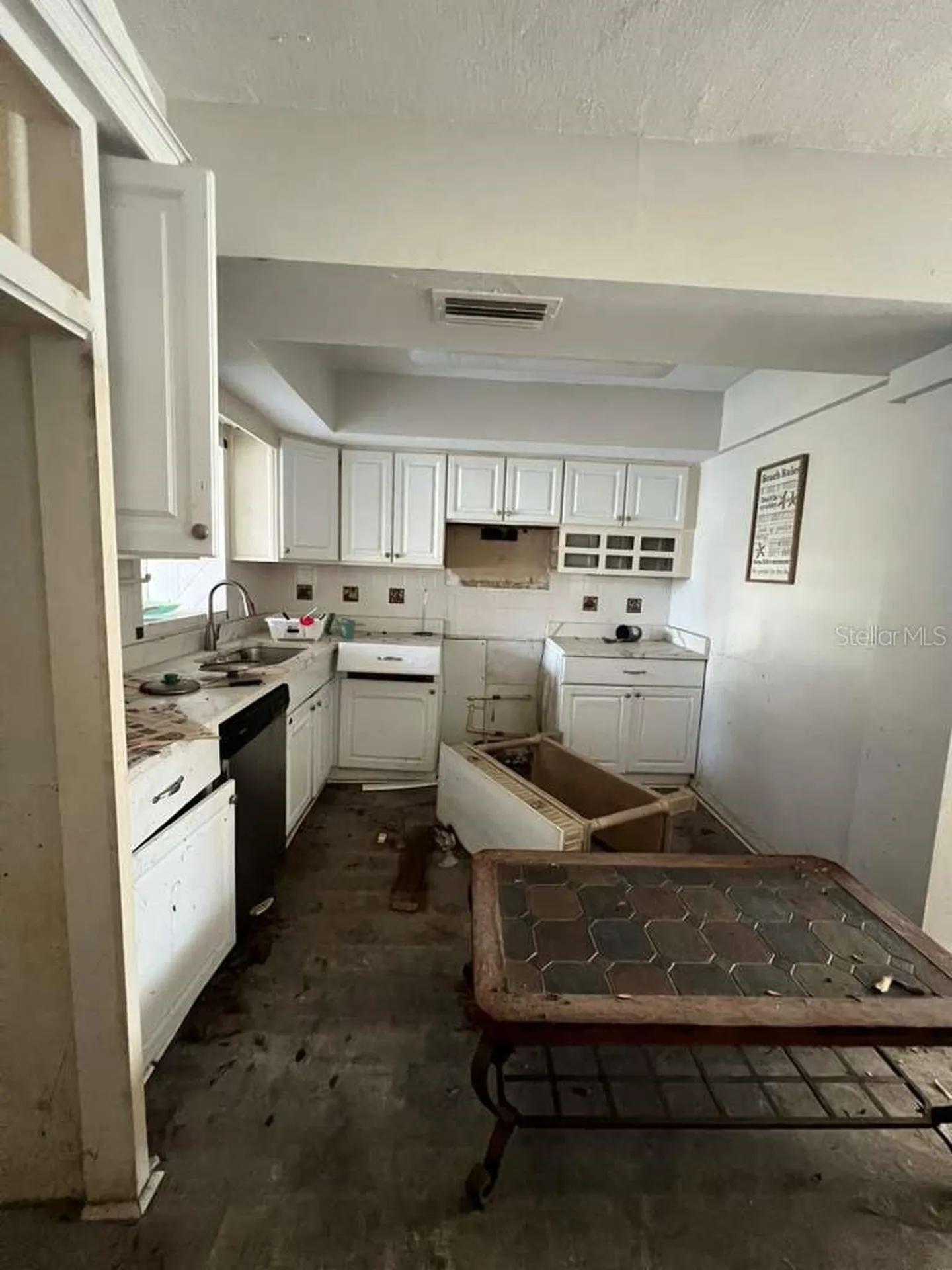 749 Siesta Drive Sarasota FL 34242