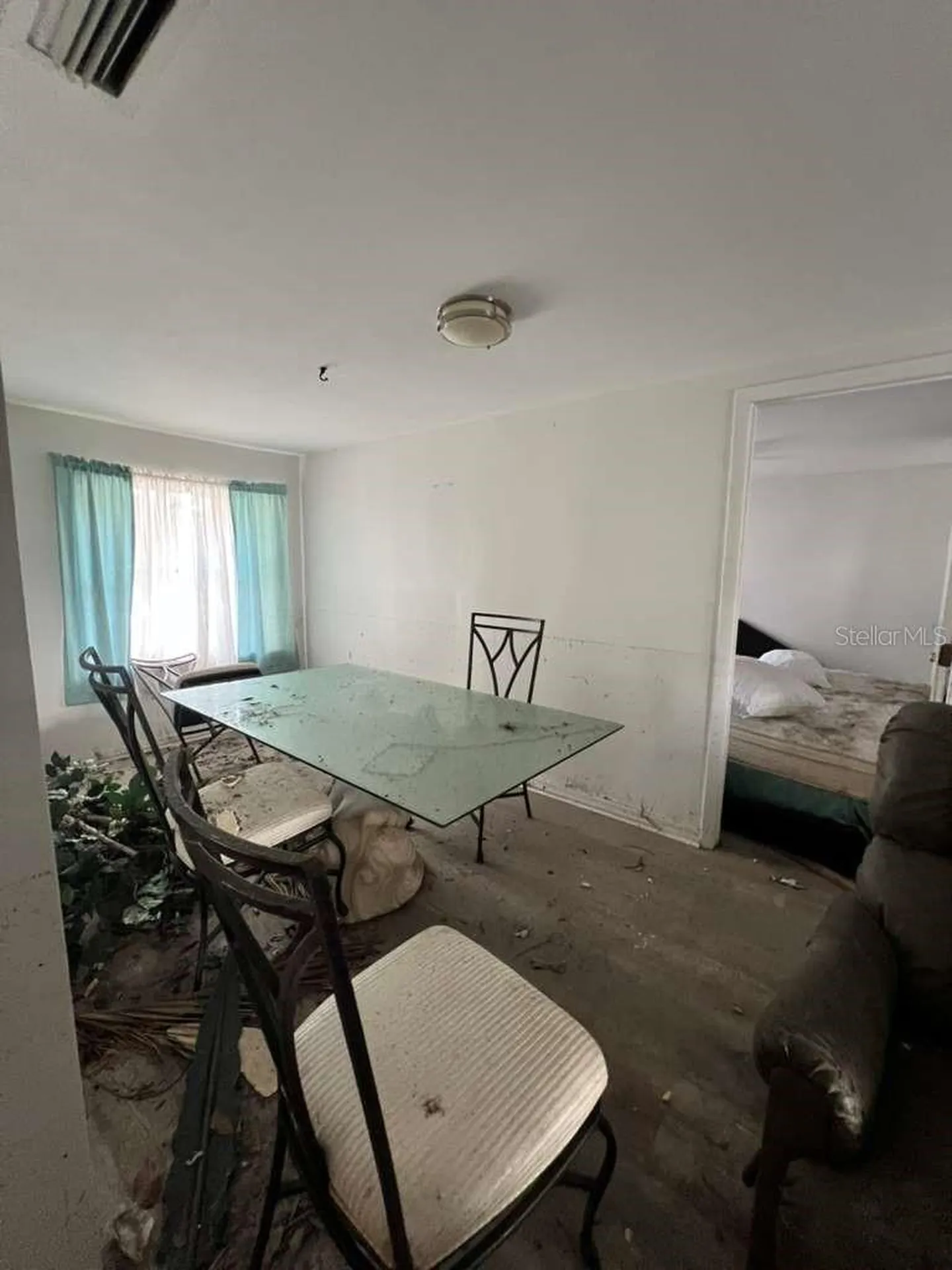 749 Siesta Drive Sarasota FL 34242