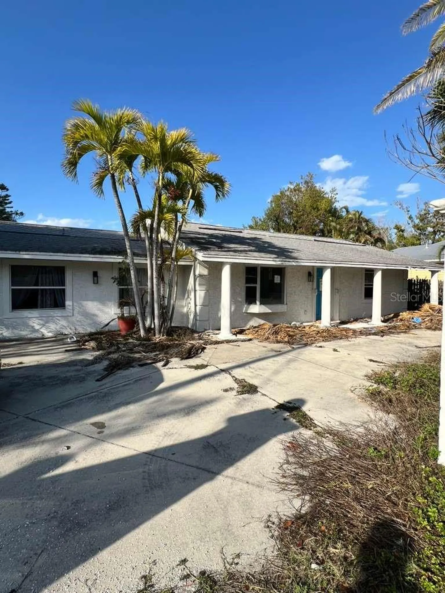 749 Siesta Drive Sarasota FL 34242