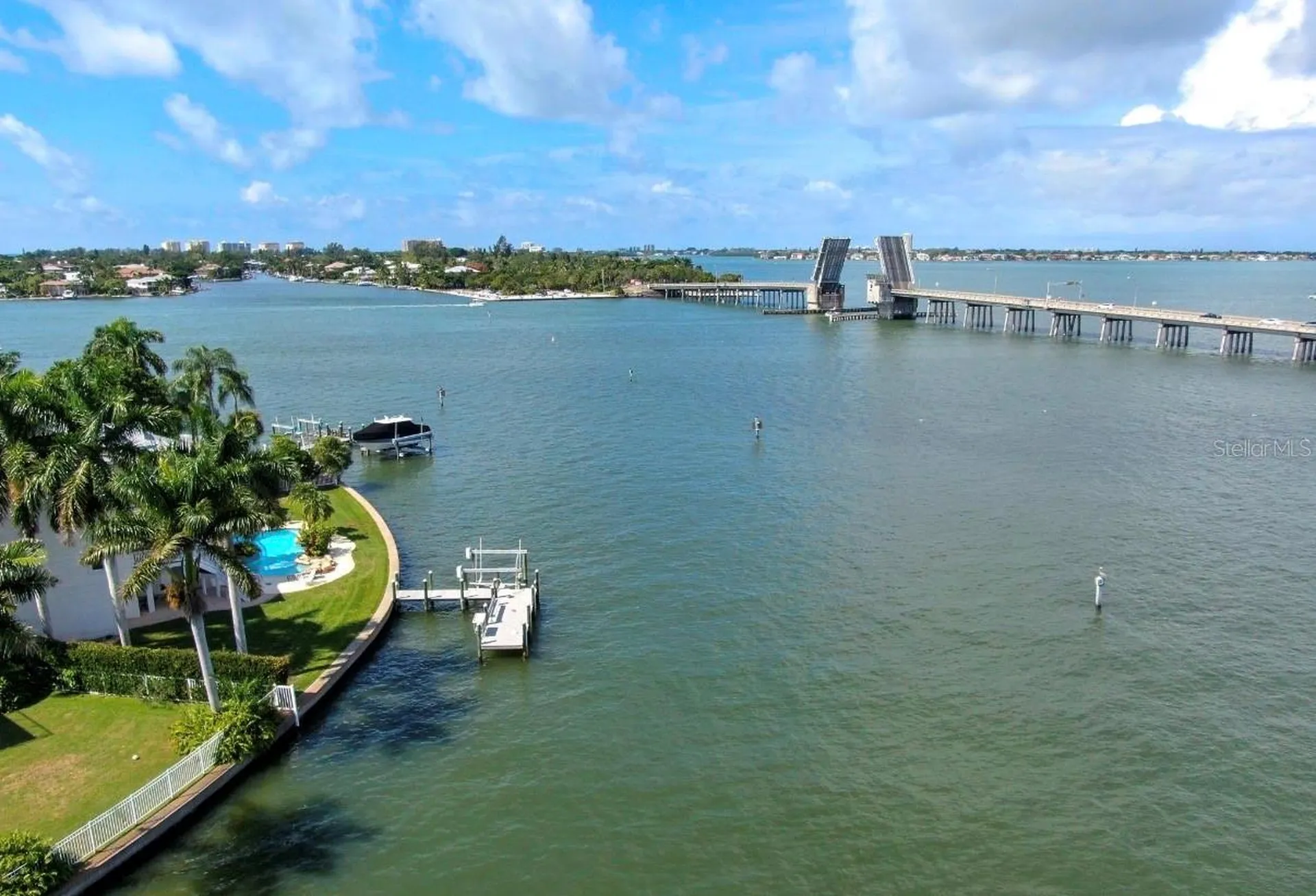 749 Siesta Drive Sarasota FL 34242