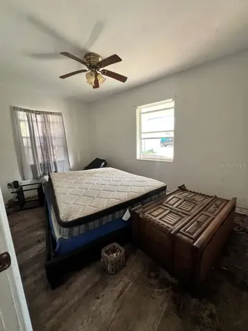 749 Siesta Drive Sarasota FL 34242