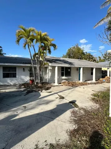 749 Siesta Drive Sarasota FL 34242
