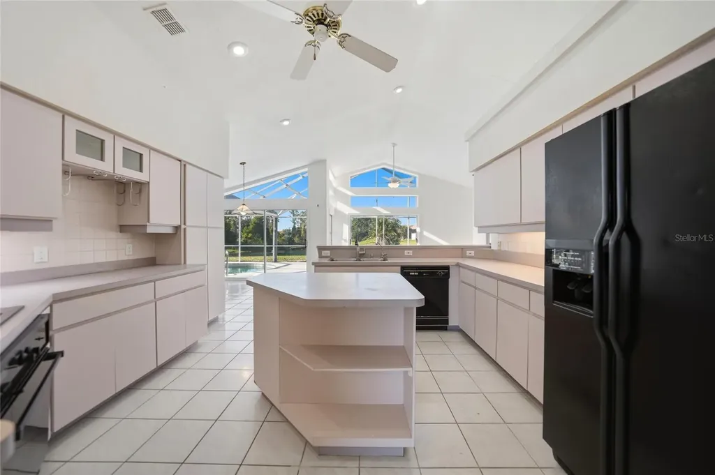 64 Sportsman Court Rotonda West FL 33947