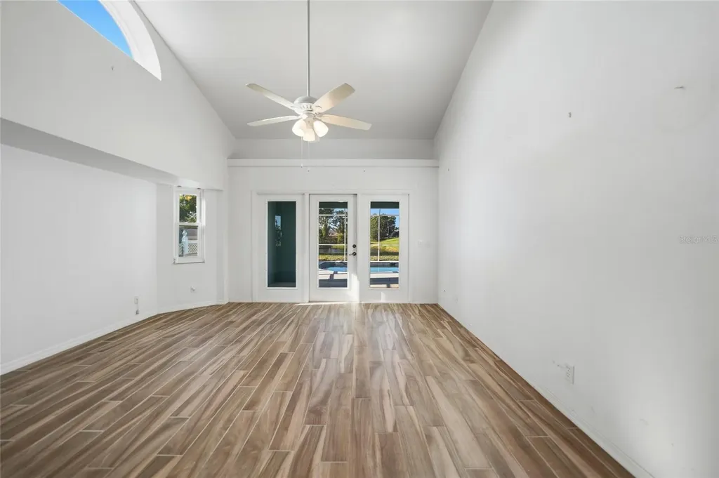 64 Sportsman Court Rotonda West FL 33947