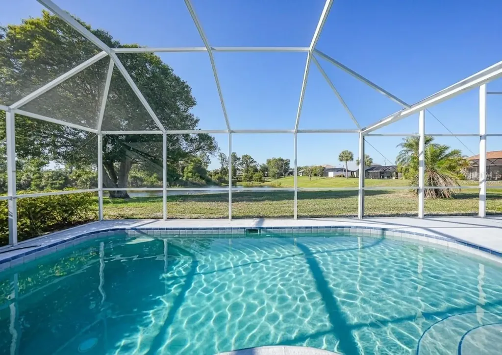 64 Sportsman Court Rotonda West FL 33947
