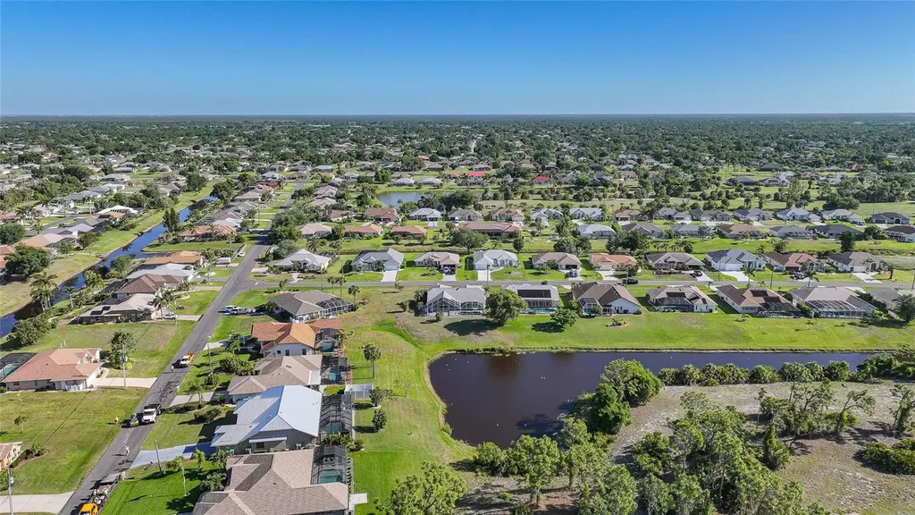 64 Sportsman Court Rotonda West FL 33947