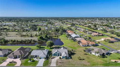 64 Sportsman Court Rotonda West FL 33947