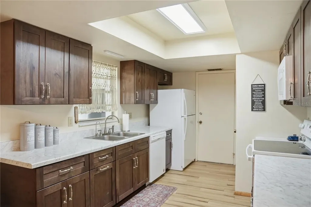 103 Luca Lane Kissimmee FL 34743