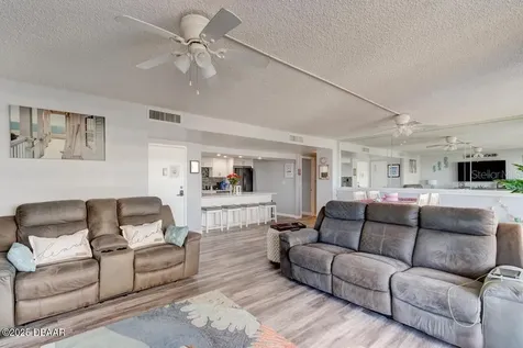 2828 N Atlantic Avenue Daytona Beach FL 32118