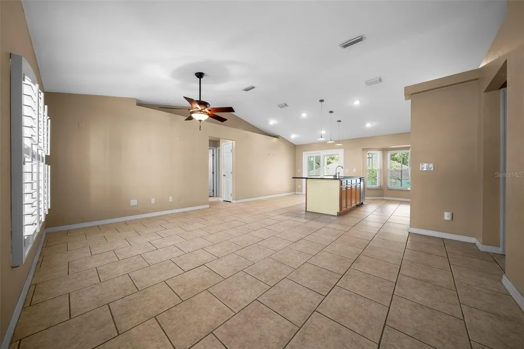 8590 SE 159th Lane Summerfield FL 34491