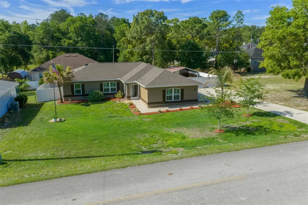 8590 SE 159th Lane Summerfield FL 34491