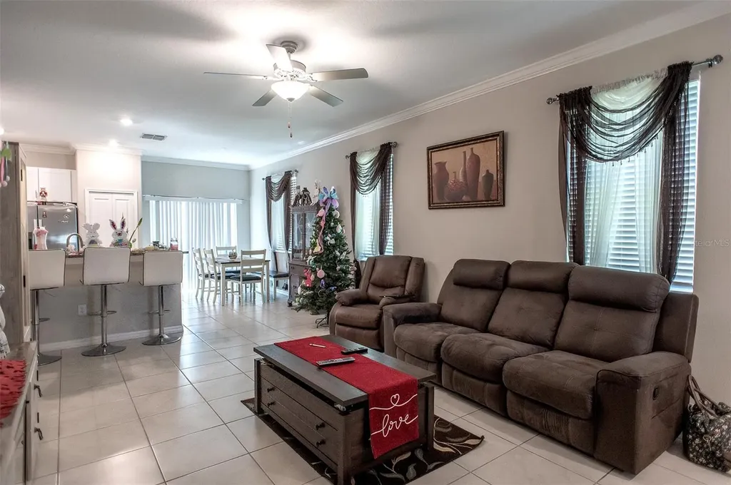 2160 Cerulean Sky Drive Lutz FL 33558