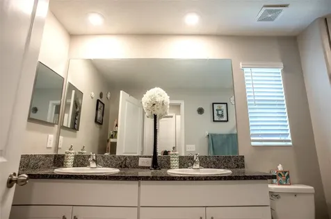 2160 Cerulean Sky Drive Lutz FL 33558